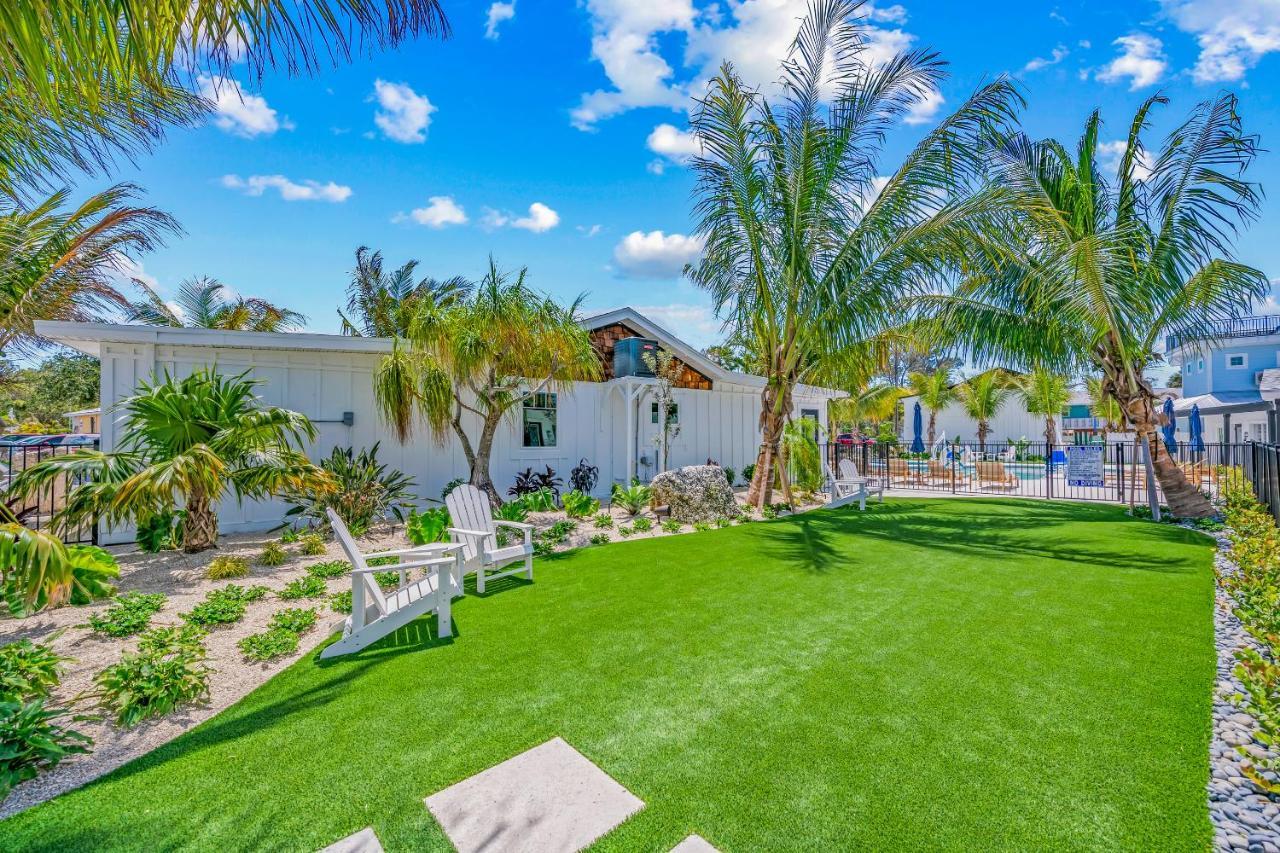 Pelican Post At Anna Maria Island Inn ブレイデントン・ビーチ エクステリア 写真